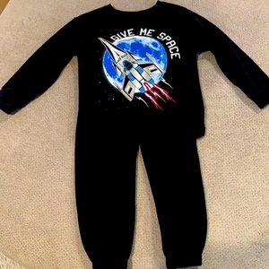 Boys sweatsuit set